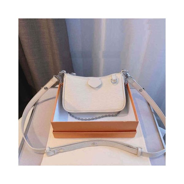women zig zag crossbody bags luxury striped purses hobos fashion shoulder chain bag stripes small lady flaps with letters plain color white
women zig zag crossbody bags luxury striped purses hobos fashion shoulder chain bag stripes small lady flaps with letters plain color white