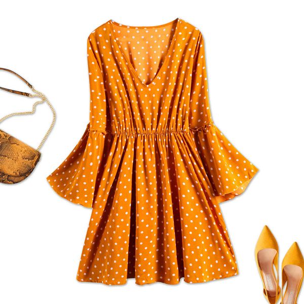 women's plus size hy865009# floral deep v long sleeve pleated waist white dot yellow large
women's plus size hy865009# floral deep v long sleeve pleated waist white dot yellow large