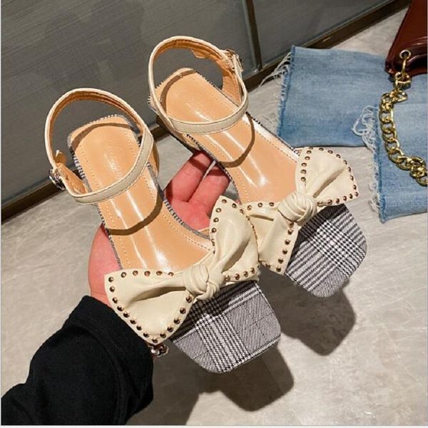 sandals women bow rivet low heels women's chunky fashion summer square head plus size big 34~43 1h22, Black
sandals women bow rivet low heels women's chunky fashion summer square head plus size big 34~43 1h22, Black