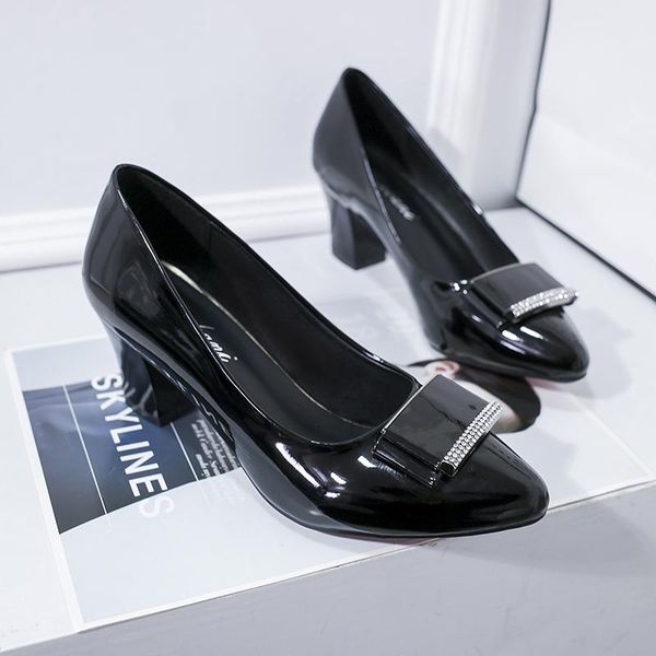 dress shoes 2021 ladies pumps women woman elegant office square high heels patent leather pointed toe casual, Black
dress shoes 2021 ladies pumps women woman elegant office square high heels patent leather pointed toe casual, Black