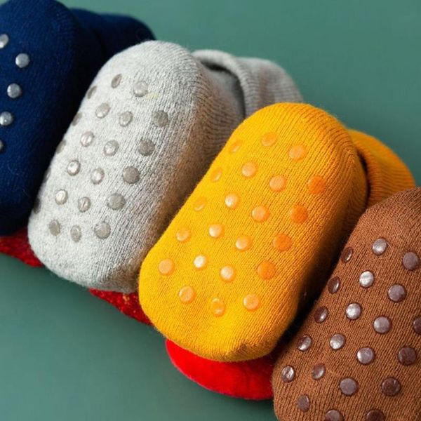 first walkers 2 pairs christmas socks anti-slip baby step children's color accessories random a0y8
first walkers 2 pairs christmas socks anti-slip baby step children's color accessories random a0y8