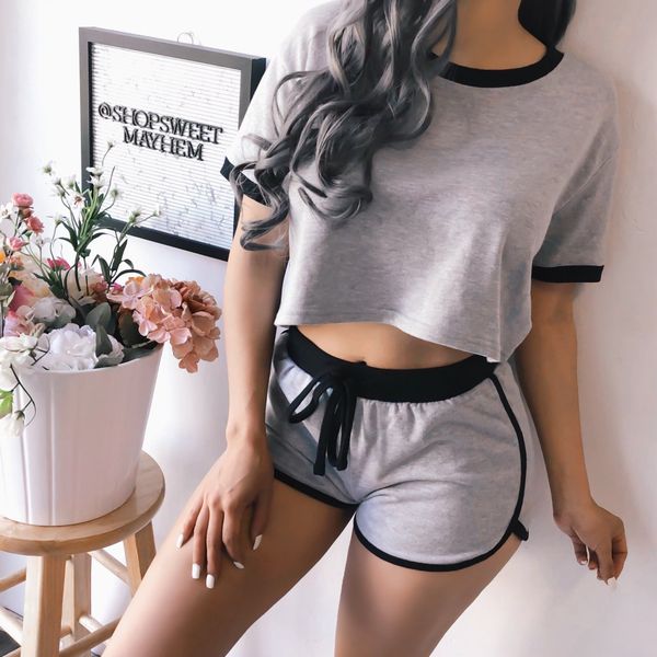 siddons women pijamas cotton pajama femme pajamas set solid splice loose short sleeve cropped +shorts sleepwear lady pajamas, Black;red
siddons women pijamas cotton pajama femme pajamas set solid splice loose short sleeve cropped +shorts sleepwear lady pajamas, Black;red