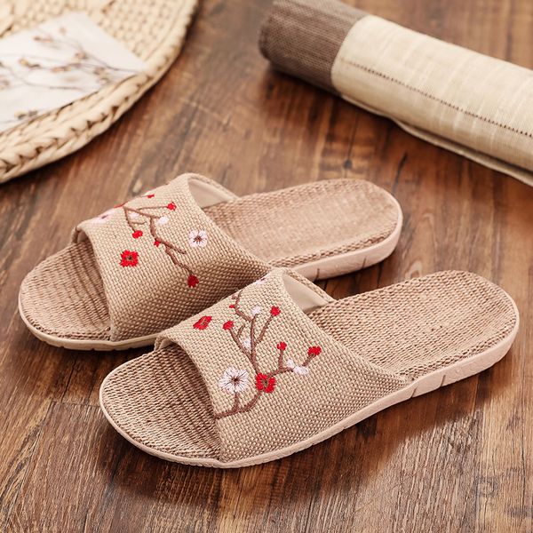 2021 flax slippers for female summer lovers at home embroidered cotton and linen floor sandals with soft soles, Black
2021 flax slippers for female summer lovers at home embroidered cotton and linen floor sandals with soft soles, Black