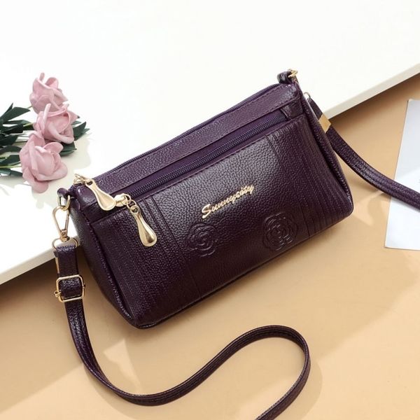 designers duffel bags 45cm 55cm luxury large capacity travel sale women men genuine leather shoulder fashion bag carry rivets with lock head
designers duffel bags 45cm 55cm luxury large capacity travel sale women men genuine leather shoulder fashion bag carry rivets with lock head