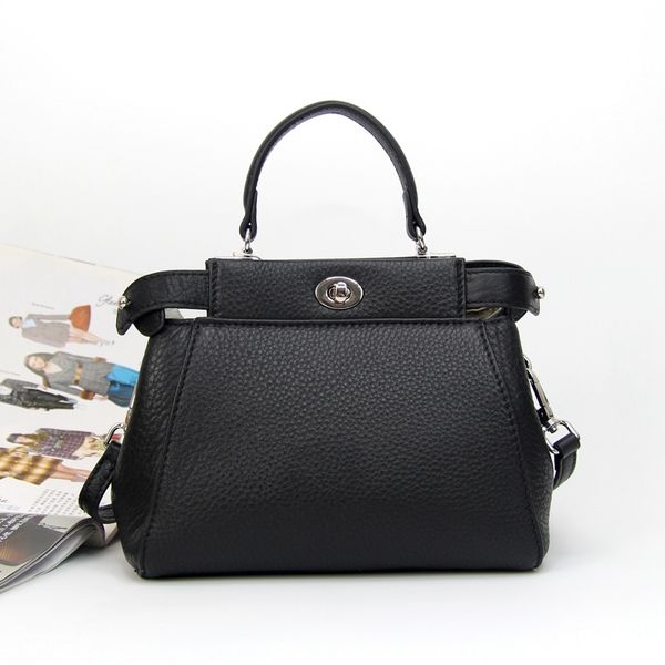 designer bagsleather handbag small 20cm lady cat bag crossbody with compartments, first layer cowhide, fashionable and versatile high-qualit
designer bagsleather handbag small 20cm lady cat bag crossbody with compartments, first layer cowhide, fashionable and versatile high-qualit