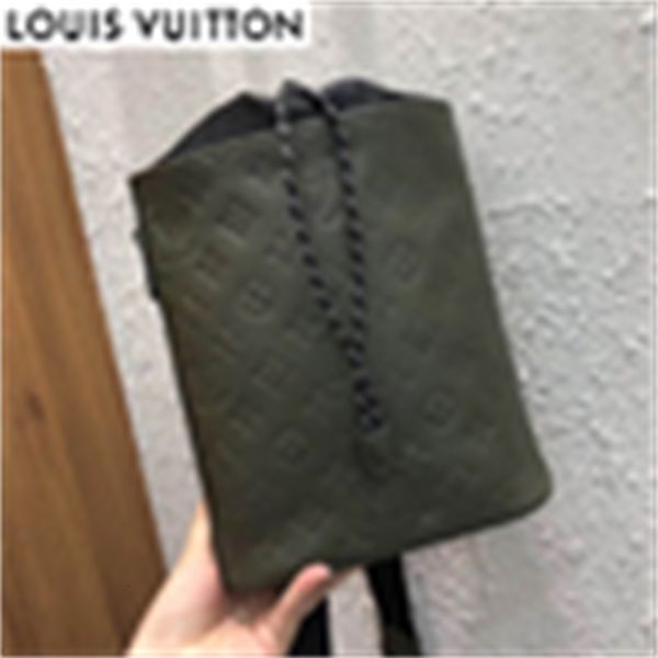 bag cross brand shoulder totes designer drawstring chest luxury men handbags 9qgc messenger bags m44634 iconic khaki body bags one-shoulder, Black;red
bag cross brand shoulder totes designer drawstring chest luxury men handbags 9qgc messenger bags m44634 iconic khaki body bags one-shoulder, Black;red