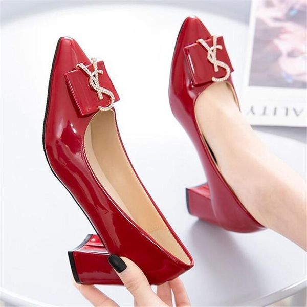dress shoes women's high heels 2021 fashion thick heel womens metal buckle professional patent leather women, Black
dress shoes women's high heels 2021 fashion thick heel womens metal buckle professional patent leather women, Black