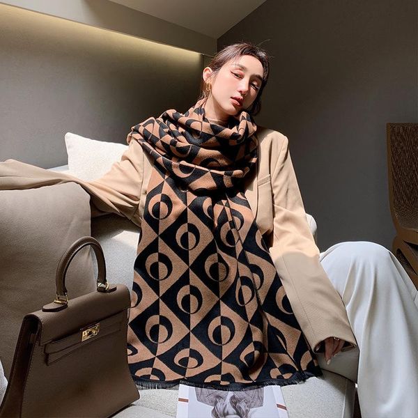 scarves 2021 korean autumn and winter imitation cashmere women's scarf fashion warm thickened moon printed shawl, Blue;gray
scarves 2021 korean autumn and winter imitation cashmere women's scarf fashion warm thickened moon printed shawl, Blue;gray