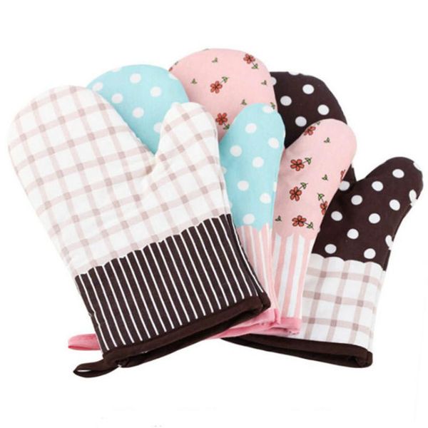 oven mitts cotton kitchen baking high temperature resistant heat insulating anti-scalding slippery thickened large microwave gloves
oven mitts cotton kitchen baking high temperature resistant heat insulating anti-scalding slippery thickened large microwave gloves