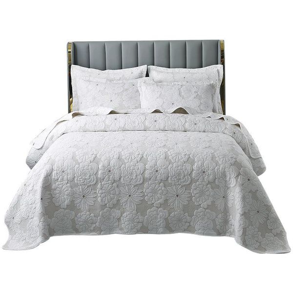 bedding sets soft bedding, embroidered bed cover, pillow three-piece set, double quilted sheet, american style
bedding sets soft bedding, embroidered bed cover, pillow three-piece set, double quilted sheet, american style
