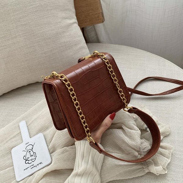 crocodile pattern chain small square flap bag for women 2021 fashion quality shoulder messenger bags pu leather women's handbag cross b
crocodile pattern chain small square flap bag for women 2021 fashion quality shoulder messenger bags pu leather women's handbag cross b