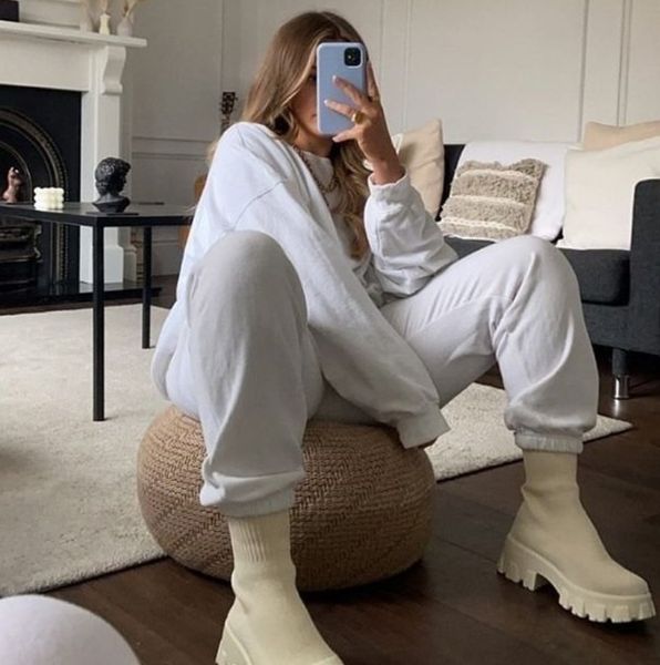 new autumn winter white women boots chunky sole platform sock boots stretch fabric shoes mid-calf thick heel chelsea biker booties, Black
new autumn winter white women boots chunky sole platform sock boots stretch fabric shoes mid-calf thick heel chelsea biker booties, Black