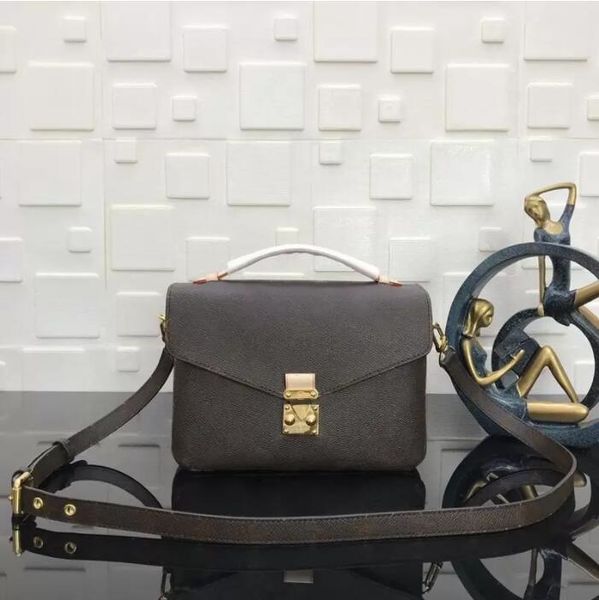2023 viuton bag luxurys designers bags women handbag messenger bag oxidizing leather pochette metis elegant shoulder bags crossbody shopping
2023 viuton bag luxurys designers bags women handbag messenger bag oxidizing leather pochette metis elegant shoulder bags crossbody shopping