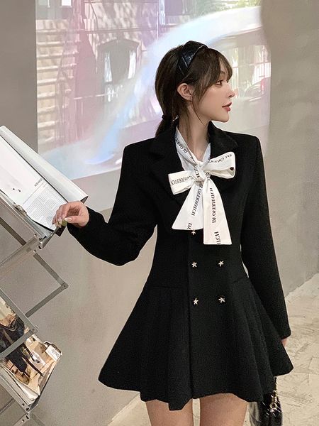 women french retro shirts fashion letter scarf collar new style white shirts ladies long sleeve lace stitching blusas
women french retro shirts fashion letter scarf collar new style white shirts ladies long sleeve lace stitching blusas