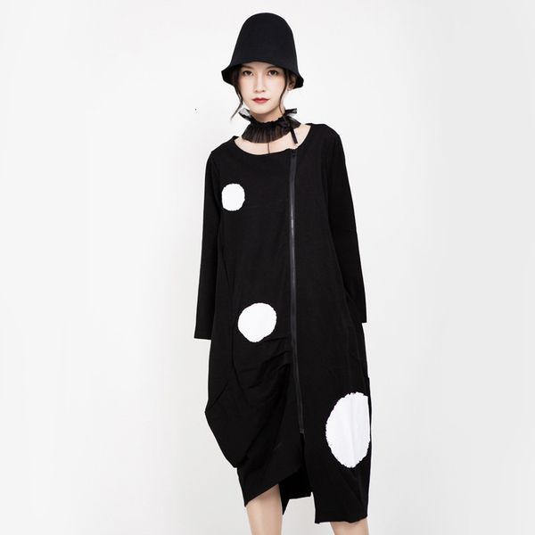 dress msxu female autumn hong kong flavor polka dot print dressed as irregular cardigan, Black;gray
dress msxu female autumn hong kong flavor polka dot print dressed as irregular cardigan, Black;gray