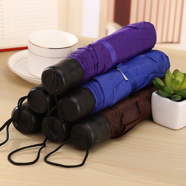 umbrellas 2021 automatic umbrella reverse folding business with reflective strips rain for men women black coating
umbrellas 2021 automatic umbrella reverse folding business with reflective strips rain for men women black coating
