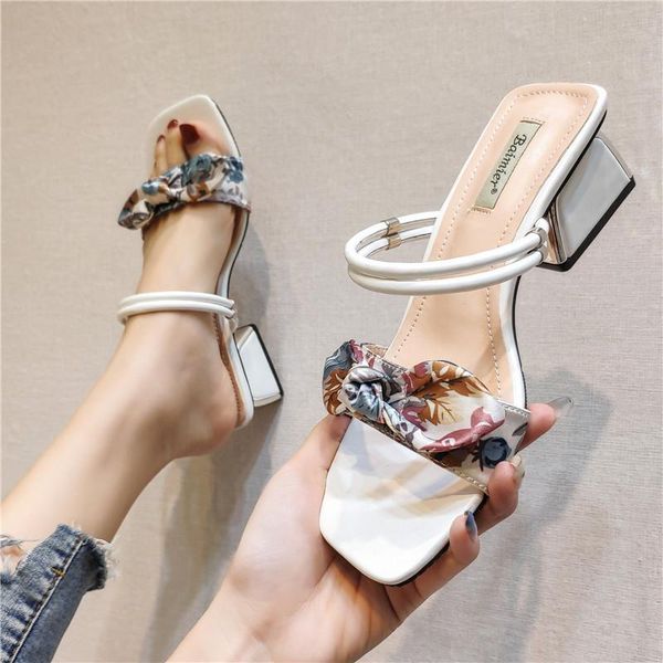 printing mixed colors leaves silk bow-knot square open toe women sandals chunky med high heels gladiator sandalias 2-wear slides, Black
printing mixed colors leaves silk bow-knot square open toe women sandals chunky med high heels gladiator sandalias 2-wear slides, Black