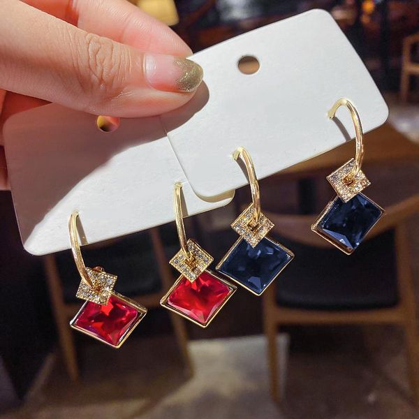 dangle & chandelier brand exaggerated fashion vintage geometric crystal drop earrings for women girls daily party gift wholesale ls625, Silver
dangle & chandelier brand exaggerated fashion vintage geometric crystal drop earrings for women girls daily party gift wholesale ls625, Silver