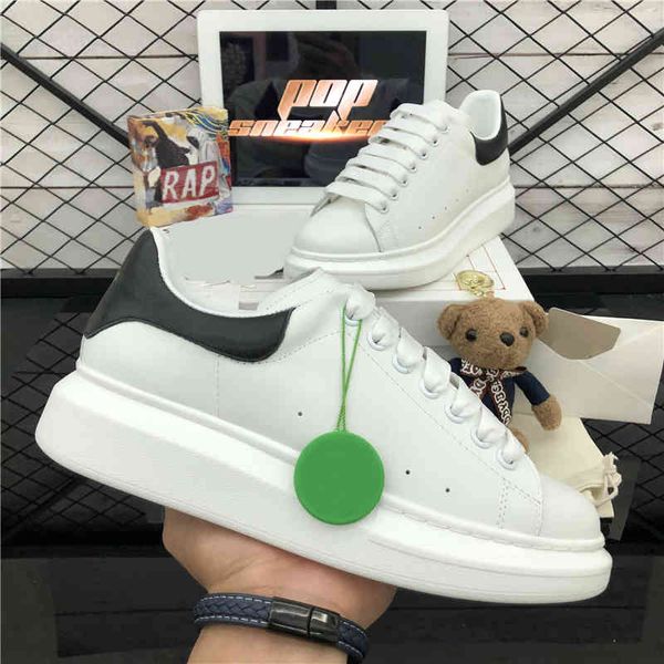 men women designers shoe 3m reflective sneakers fashion genuine leather velet outdoor platform casual shoes, Black
men women designers shoe 3m reflective sneakers fashion genuine leather velet outdoor platform casual shoes, Black