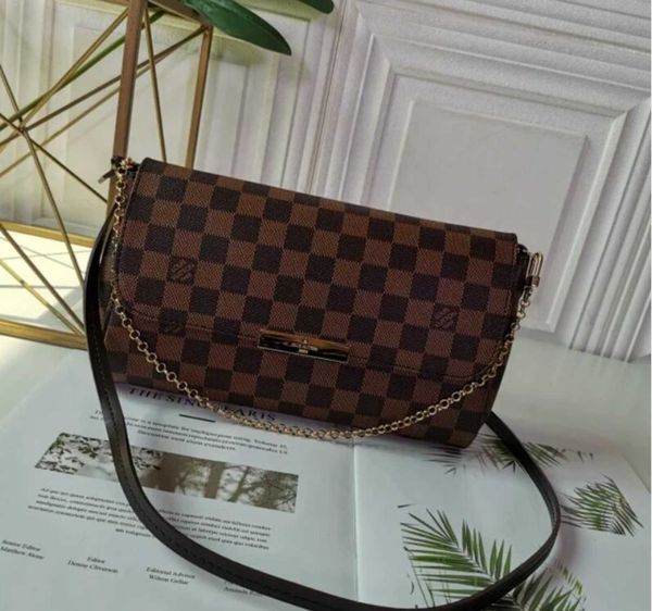 body brand designer luxury m40718 all-match fashion totes chess series female bag shoulder handbags cross iconic handles shoulder bags b
body brand designer luxury m40718 all-match fashion totes chess series female bag shoulder handbags cross iconic handles shoulder bags b