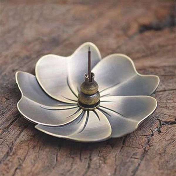fragrance lamps retro alloy lotus burner living room home decor aroma censer stick incense holder teahouse ornament buddha supplies
fragrance lamps retro alloy lotus burner living room home decor aroma censer stick incense holder teahouse ornament buddha supplies