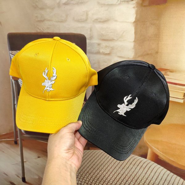 caps fashion cap children korean version bright face ins brand baseball summer deer head youth hip hop hat man, Blue;gray
caps fashion cap children korean version bright face ins brand baseball summer deer head youth hip hop hat man, Blue;gray