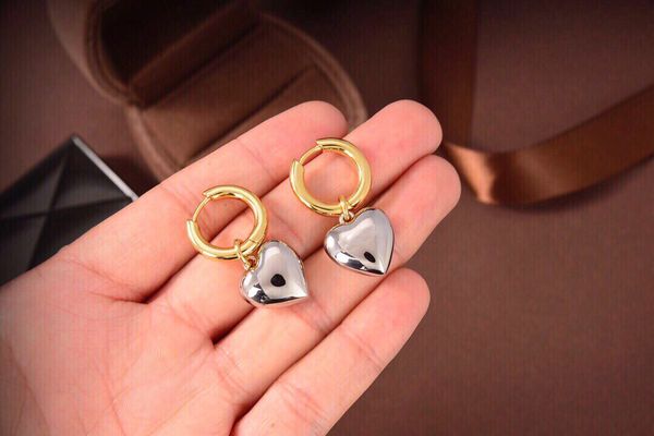 designer earrings personality smooth and clean for women 2021 new jewelry brand unique design ring earring, Golden;silver
designer earrings personality smooth and clean for women 2021 new jewelry brand unique design ring earring, Golden;silver