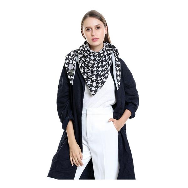 scarves 2021 cooeverly fashion winter women printing button soft wrap casual warm shawls bib men, Blue;gray
scarves 2021 cooeverly fashion winter women printing button soft wrap casual warm shawls bib men, Blue;gray
