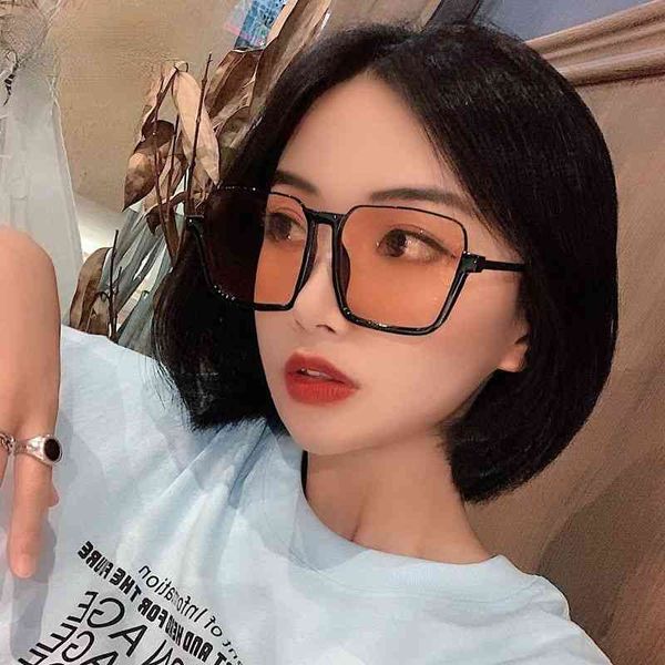 sunglasses 2021 women square luxury eyewear designer for retro half frame, White;black
sunglasses 2021 women square luxury eyewear designer for retro half frame, White;black