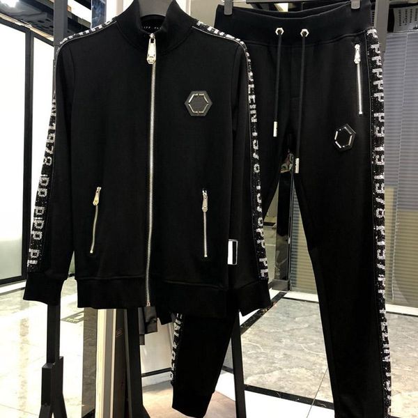 men's tracksuits 2021 skull men cotton 2-piece hooded sweatshirt pants sportswear hoodie clothes ropa deportiva con capuc, Gray
men's tracksuits 2021 skull men cotton 2-piece hooded sweatshirt pants sportswear hoodie clothes ropa deportiva con capuc, Gray