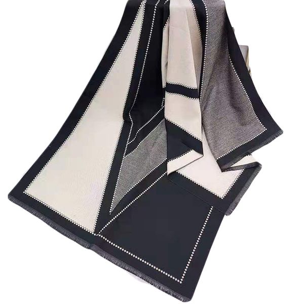 luxury brand winter new carriage scarf warm shawl thicken tassels horse cashmere-like fashion show poncho cape womens pashmina, Blue;gray
luxury brand winter new carriage scarf warm shawl thicken tassels horse cashmere-like fashion show poncho cape womens pashmina, Blue;gray