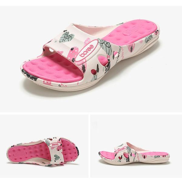 slippers designer women's shoes fashion indoor flat sandals and leisure beach outdoor flip-flops, Black 
slippers designer women's shoes fashion indoor flat sandals and leisure beach outdoor flip-flops, Black