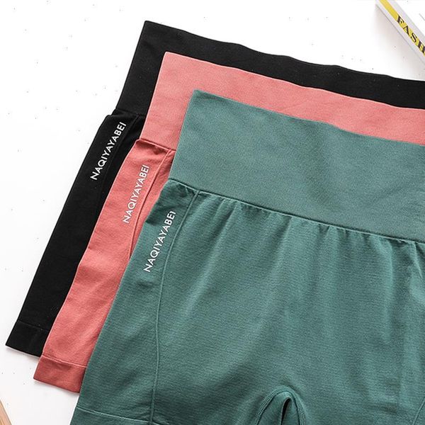 neue high waist workout vital womens short seamless fitness scrunch butt running sport women gym leggings, White;black
neue high waist workout vital womens short seamless fitness scrunch butt running sport women gym leggings, White;black