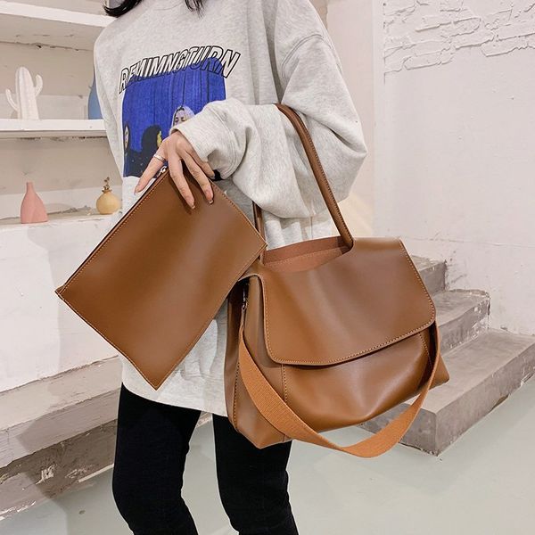 vintage high-capacity designer pu leather crossbody bags for women 2021 womens trend handbags branded trending cross body bag
vintage high-capacity designer pu leather crossbody bags for women 2021 womens trend handbags branded trending cross body bag