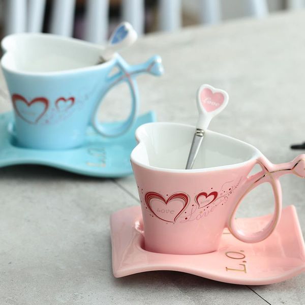 cups & saucers 180ml ceramic cup creative heart-shaped couple mug a pair of european coffee set wedding gifts
cups & saucers 180ml ceramic cup creative heart-shaped couple mug a pair of european coffee set wedding gifts