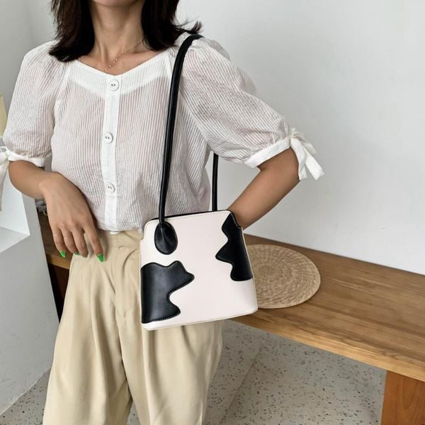 fashion design milk cow print women underarm baguette handbags vintage pu leather girls shoulder messenger bags armpit bag cross body
fashion design milk cow print women underarm baguette handbags vintage pu leather girls shoulder messenger bags armpit bag cross body