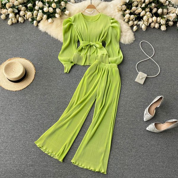 purple/green/black draped 2pcs set women spring autumn vintage o-neck puff sleeve + high waist pleated skirt suits 2021 new, Black;gray
purple/green/black draped 2pcs set women spring autumn vintage o-neck puff sleeve + high waist pleated skirt suits 2021 new, Black;gray