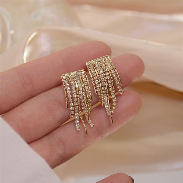 arrive luxury 14k real gold s925 silver needle tassel long stud earrings for women cubic zircon zc elegant, Golden;silver
arrive luxury 14k real gold s925 silver needle tassel long stud earrings for women cubic zircon zc elegant, Golden;silver
