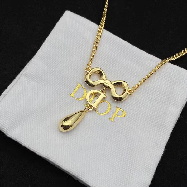 fine accessories new bow diamond necklace women's inlaid letter clavicle chain neck jewelry, Golden;silver
fine accessories new bow diamond necklace women's inlaid letter clavicle chain neck jewelry, Golden;silver