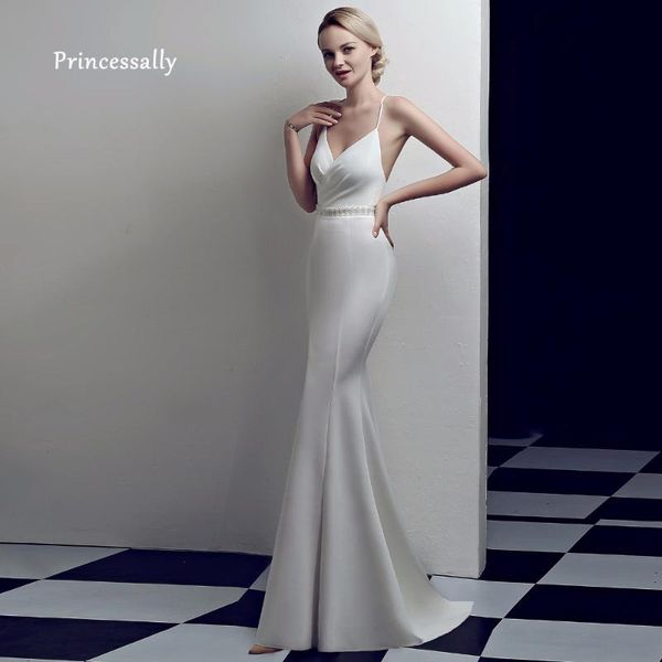 party dresses mermaid evening dress elegant spaghetti strap backless v neck high slit with train formal prom gowns for women, White;black
party dresses mermaid evening dress elegant spaghetti strap backless v neck high slit with train formal prom gowns for women, White;black
