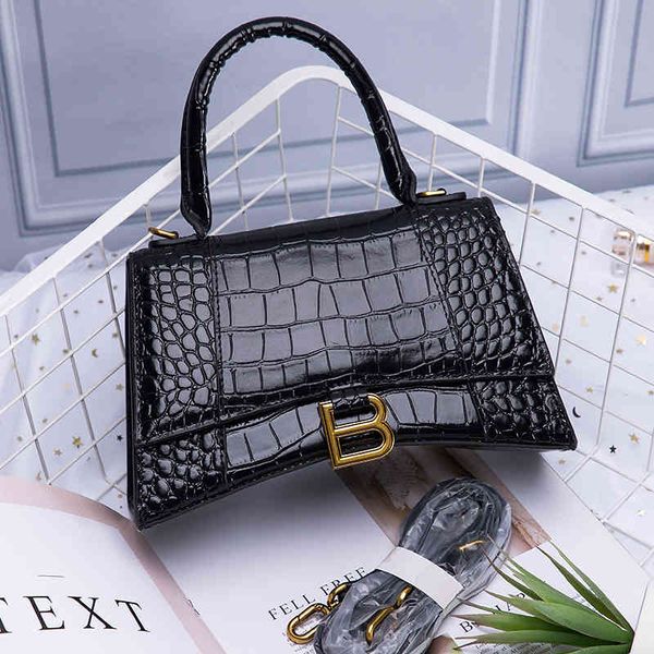 factory outlet luxury handbags and storage b home hourglass leather 2021 fashion new high version women's crocodile single shoulder dia
factory outlet luxury handbags and storage b home hourglass leather 2021 fashion new high version women's crocodile single shoulder dia