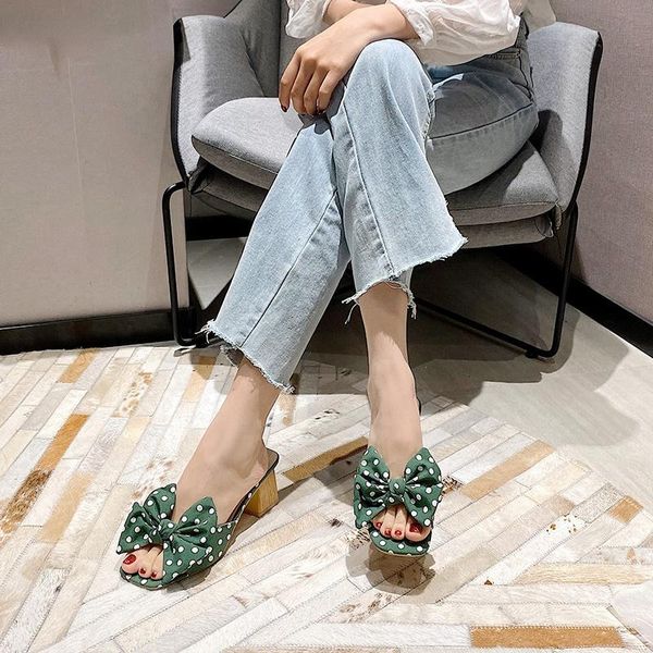 slippers 2021 style comfortable sweet high heels women polka dot bow slides casual square outddor sandal female, Black
slippers 2021 style comfortable sweet high heels women polka dot bow slides casual square outddor sandal female, Black