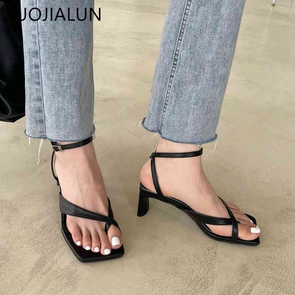 suojialun 2021 summer new women sandal shoes fashion narrow band square high heel ladies sandal shoes outdoor casual pumps slide k78, Black
suojialun 2021 summer new women sandal shoes fashion narrow band square high heel ladies sandal shoes outdoor casual pumps slide k78, Black