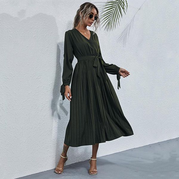 casual dresses for women 2021 autumn solid long sleeve v-neck hollow pleated dress fashion trend, Black;gray
casual dresses for women 2021 autumn solid long sleeve v-neck hollow pleated dress fashion trend, Black;gray