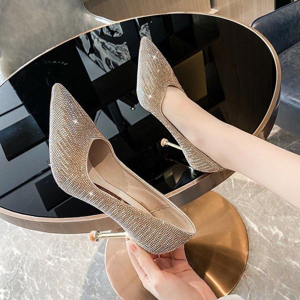 red high heels 2021 exquisite rhinestone wedding shoes fashion all-match elegant pointed shallow mouth stilettos dress, Black
red high heels 2021 exquisite rhinestone wedding shoes fashion all-match elegant pointed shallow mouth stilettos dress, Black