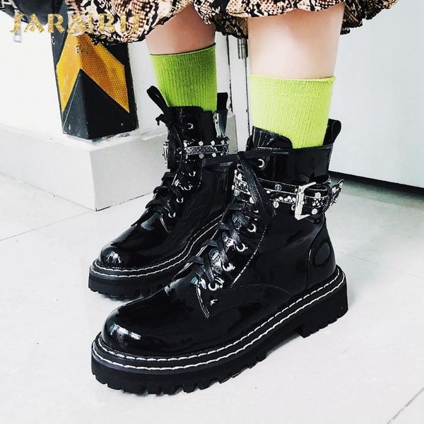 boots sarairis 2021 fashion genuine leather punk style motorcycle woman shoes simple belt buckle zip up ankle female, Black
boots sarairis 2021 fashion genuine leather punk style motorcycle woman shoes simple belt buckle zip up ankle female, Black