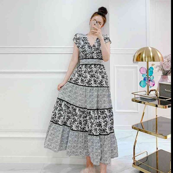 women's summer products retro temperament v-neck floral short sleeve printed dress sleeveless 210603, Black;gray
women's summer products retro temperament v-neck floral short sleeve printed dress sleeveless 210603, Black;gray