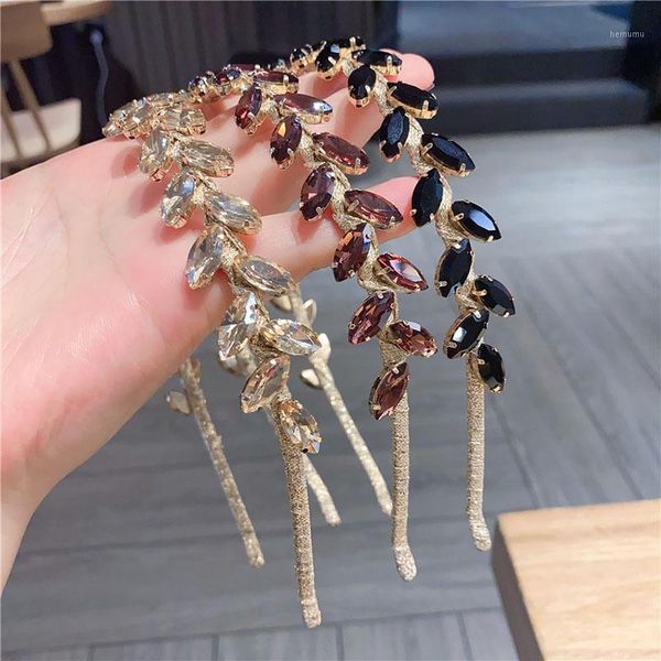 women baroque luxury rhinestone hairband champagne black wine red crystal leaf shaped headband vintage glittering hair accessory1
women baroque luxury rhinestone hairband champagne black wine red crystal leaf shaped headband vintage glittering hair accessory1