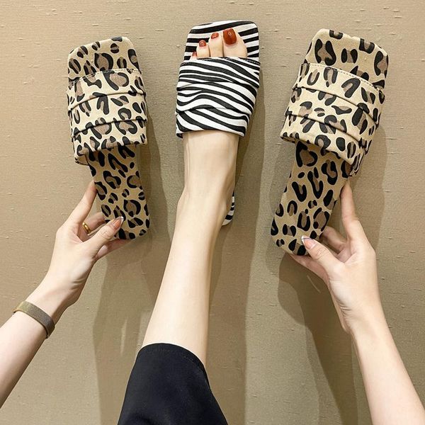 slippers leopard shoes woman's shale female beach low square toe slides fashion 2021 sabot flat luxury basic totem fabric leopar, Black
slippers leopard shoes woman's shale female beach low square toe slides fashion 2021 sabot flat luxury basic totem fabric leopar, Black