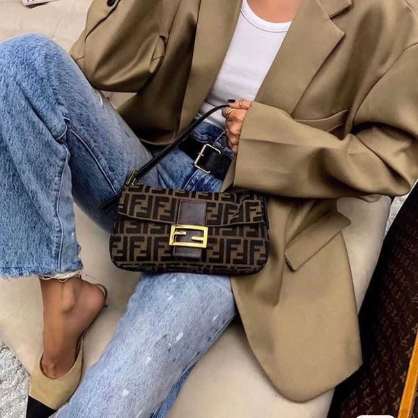 f middle ancient underarm method stick little book recommendation net red cowhide female bag with yuan box crossbody bag ysj
f middle ancient underarm method stick little book recommendation net red cowhide female bag with yuan box crossbody bag ysj